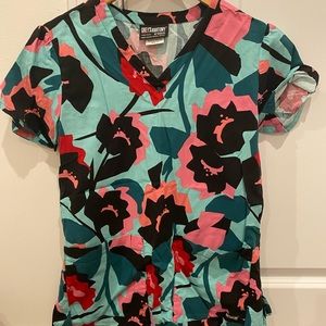 Grey’s anatomy printed scrub top